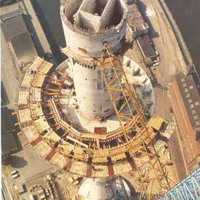 Rheinturm by Deilmann