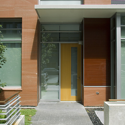 One Harbour Green by Pavel Toczynski