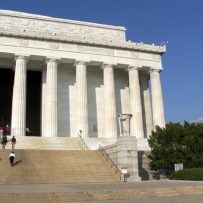 Lincoln Memorial by Rodney Gunn