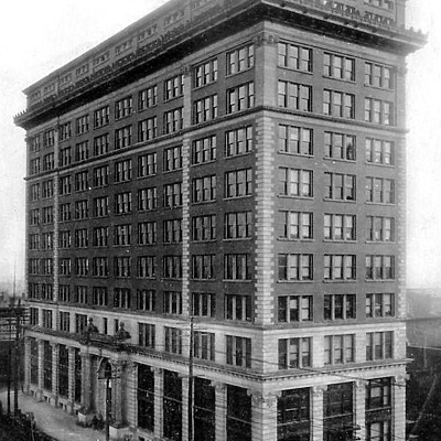 L&N Building by Columbia Novelty Co.