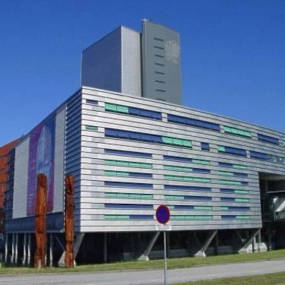 Naturalis by Michiel van Dijk