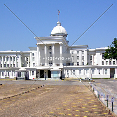 Alabama State Capitol by Chris Patriarca