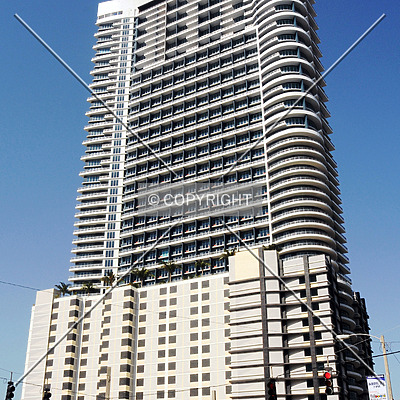 Infinity at Brickell by Jorge Molina