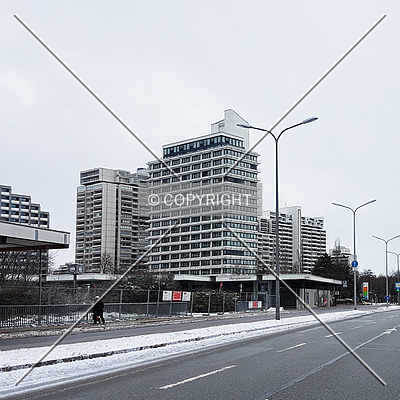 Helene-Mayer-Ring 4 by Nephilim