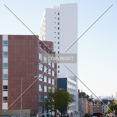 Hainer Weg 24 by Nephilim