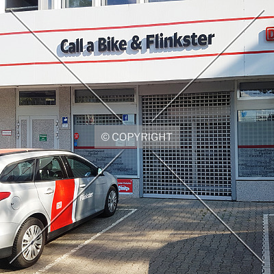 Mainzer Landstraße 169-171 by Nephilim