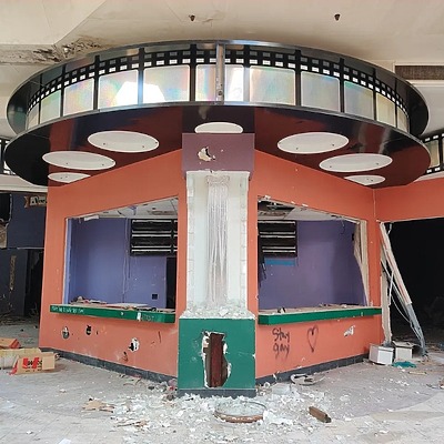 Jamestown Mall by Retailpocalypse