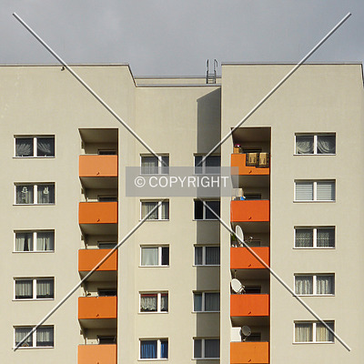 Albert-Schweitzer-Allee 45-55 by Nephilim