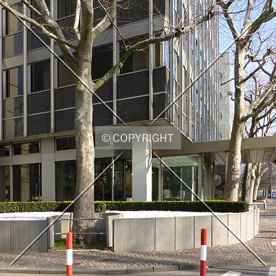 Theodor-Heuss-Allee 110 by Nephilim