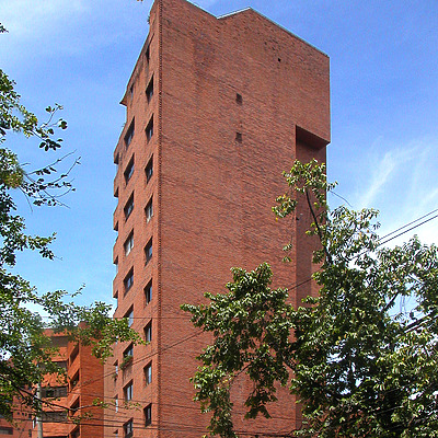 Edificio San Antonio del Rio by Jim Schwartz