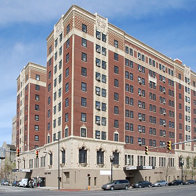 Genesis Towers by Huopa