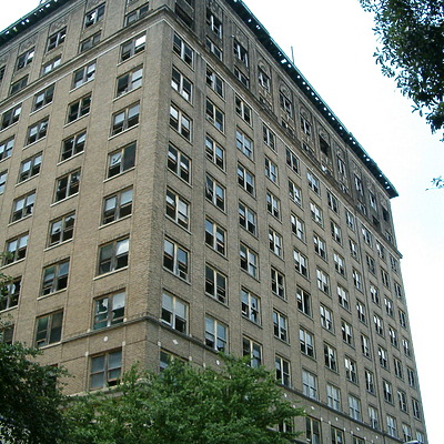 King Edward Hotel by Rodney Gunn