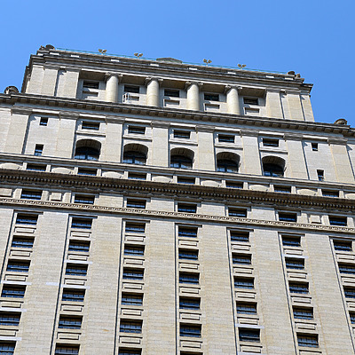Thurgood Marshall United States Courthouse by John W. Cahill
