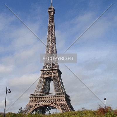 Tour Eiffel by Nephilim