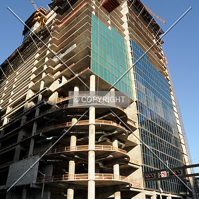 Met 2 JW Marriott Marquis by Jorge Molina