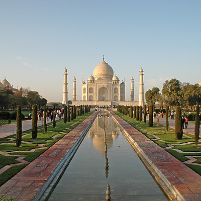 Taj Mahal by John Bek