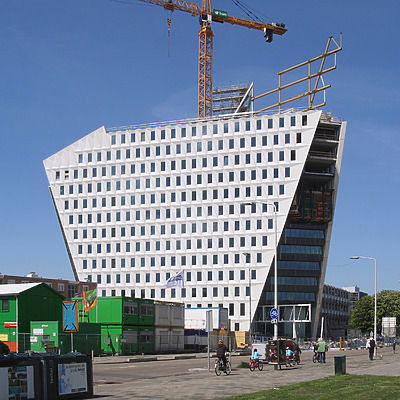 Stadskantoor Leyweg by Michiel van Dijk