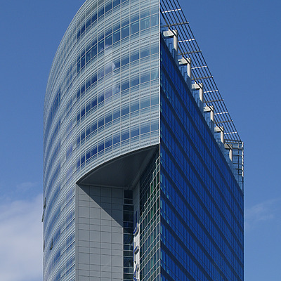 Tech Gate Tower by Cesar Serrano