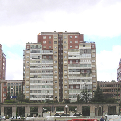 Edificio Feygon by Mikel Allende