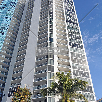 Las Olas River House by Jorge Molina