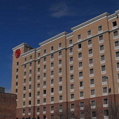 Sheraton Baton Rouge Convention Center Hotel by Rodney Gunn