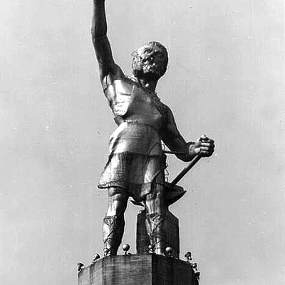 Vulcan Statue by United States Public Domain