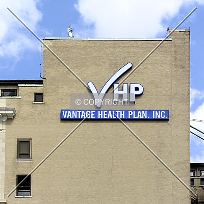 Vantage ONB Tower by Chris Patriarca