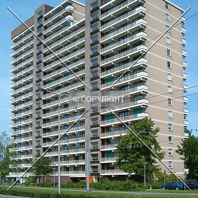 Groningensingel 101-519 by René Hogendijk