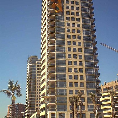 Illa del Llac 2 by David Guija