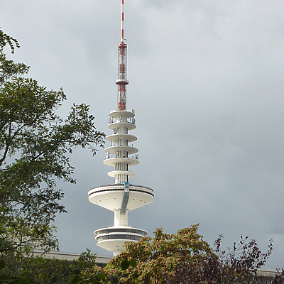 Heinrich-Hertz-Turm by Der Hamburger