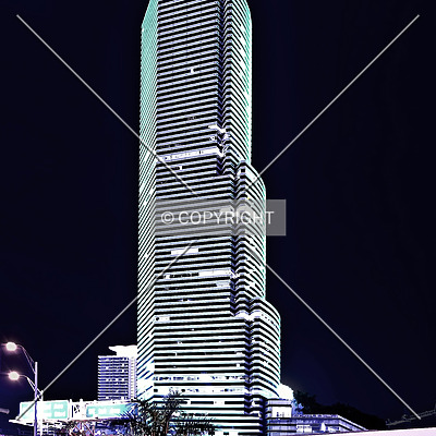 Miami Tower by Jorge Molina