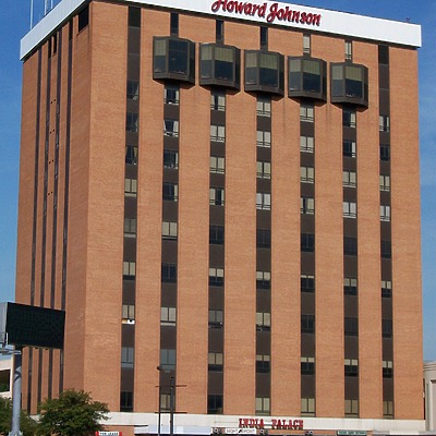 Executive Office Suites by Ryan Hildebrand