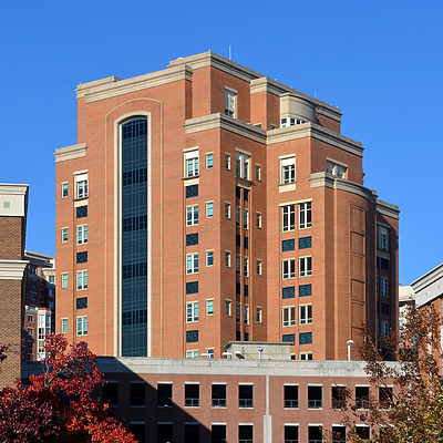 Albert V. Bryan United States Courthouse by John W. Cahill