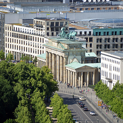 Brandenburger Tor by John W. Cahill