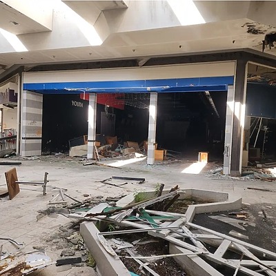 Jamestown Mall by Shiny ATV BIKE