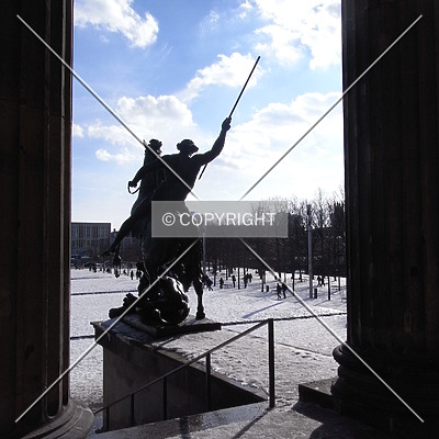 Altes Museum Berlin by Jörg Berkemeyer