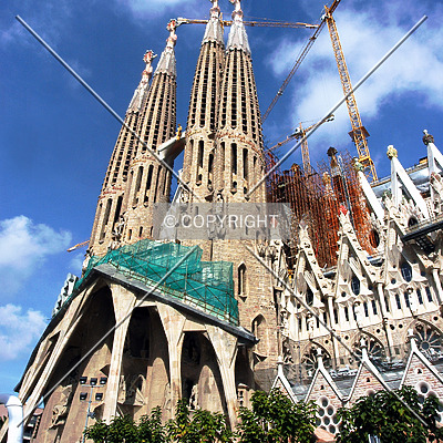 Temple de la Sagrada Família by Jorge Molina