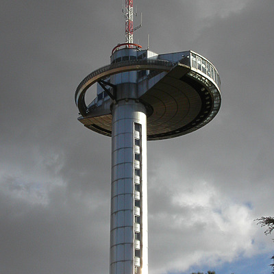 El Faro de Moncloa by Cesar Serrano