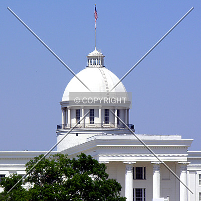 Alabama State Capitol by Chris Patriarca