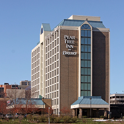Pear Tree Inn Union Station by Ryan Hildebrand