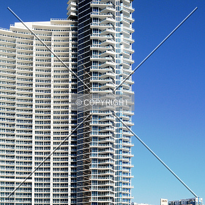 Paramount Bay at Edgewater Square by Jorge Molina