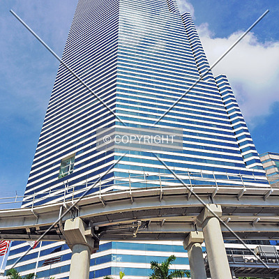 Miami Tower by Jorge Molina