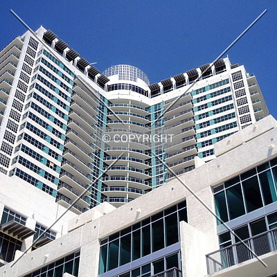 4 Midtown by Jorge Molina