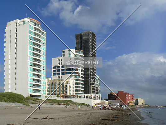 Boca del Río by Luis Ibáñez