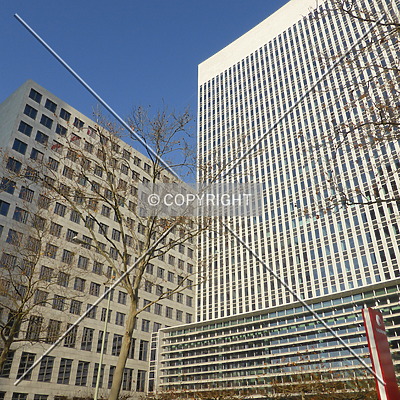 LG Tower by Nephilim