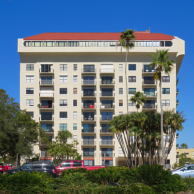 Bayshore Royal by James Peacock