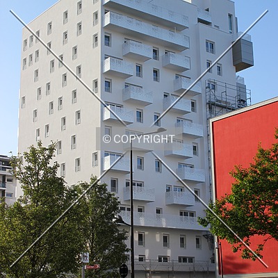 Urbania by Florian Barbier