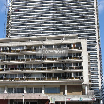 Avenue Marius Renard 27 / Marius Renardlaan 27 by Emmanuel D.