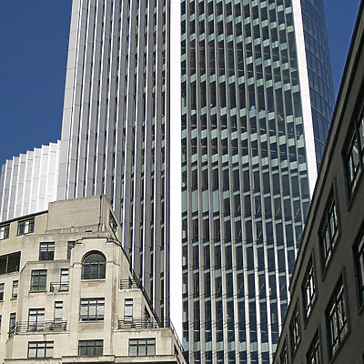 The Willis Building by Cesar Serrano