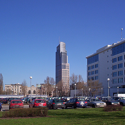 Warsaw Trade Tower by Pavel Toczynski